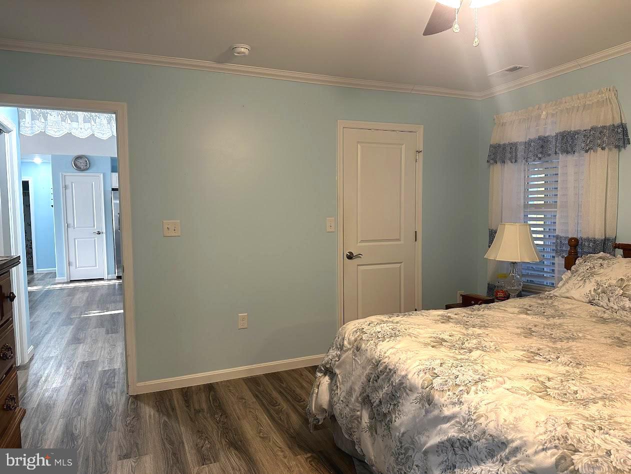 SOUTHPOINTE CROSSING - Residential