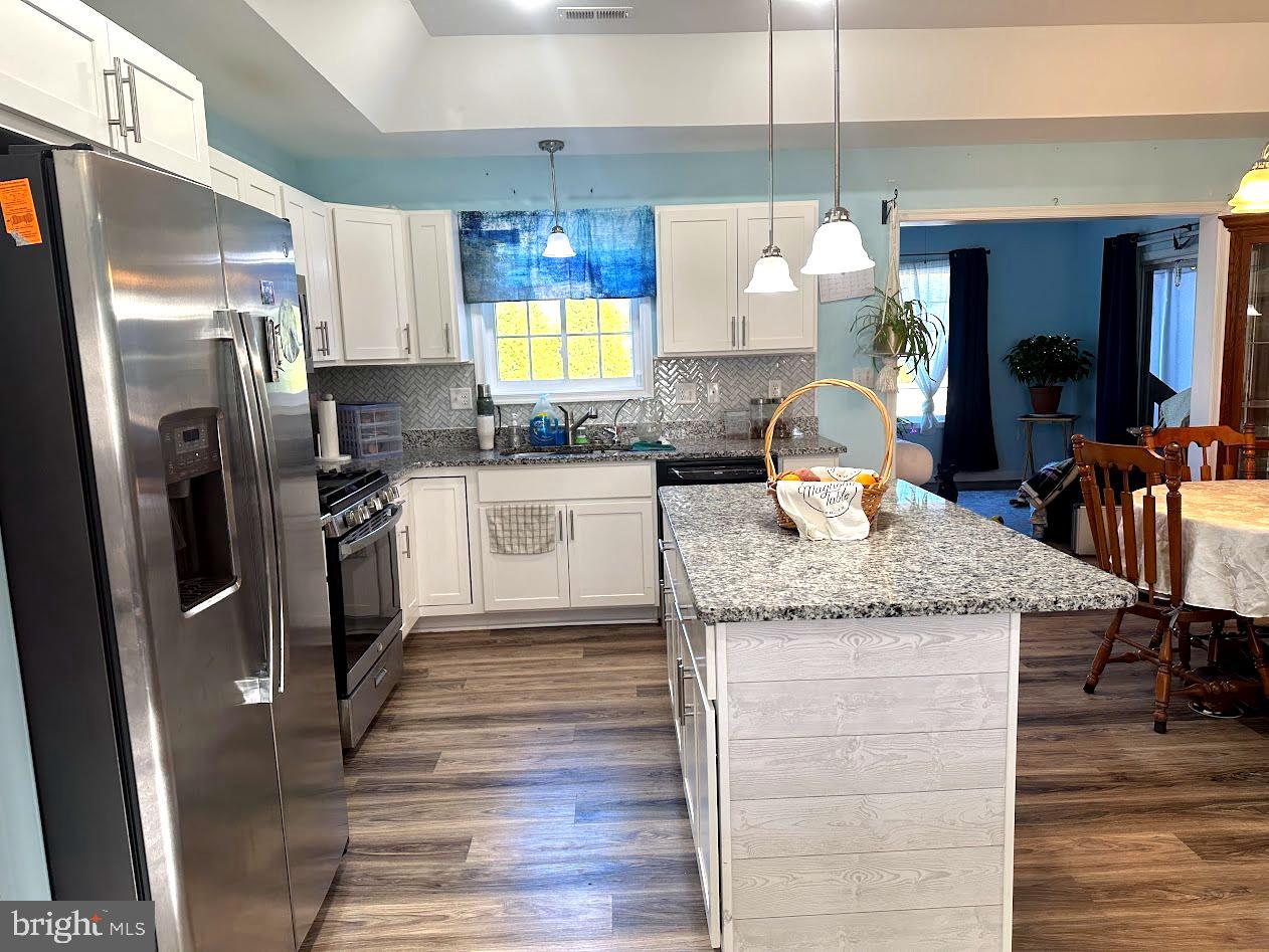 SOUTHPOINTE CROSSING - Residential