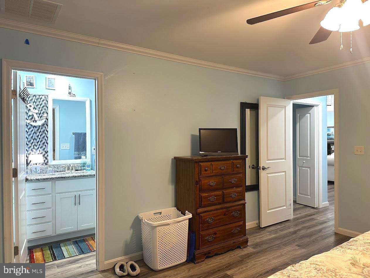 SOUTHPOINTE CROSSING - Residential