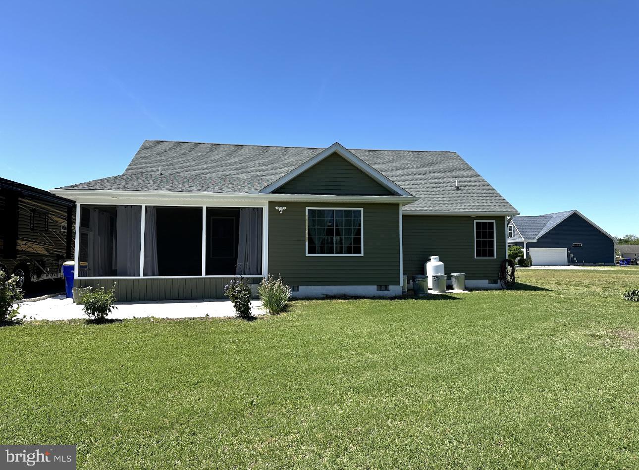 SOUTHPOINTE CROSSING - Residential