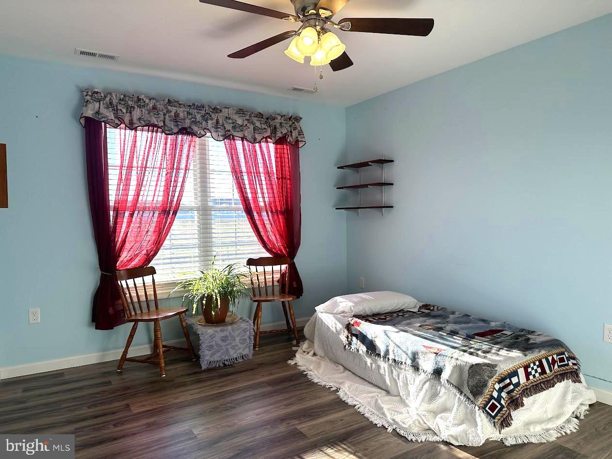 SOUTHPOINTE CROSSING - Residential