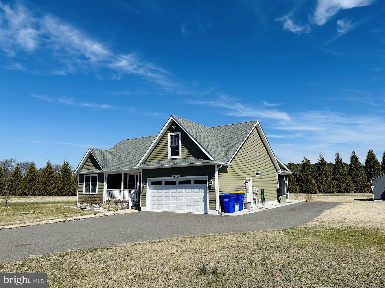 SOUTHPOINTE CROSSING - Residential