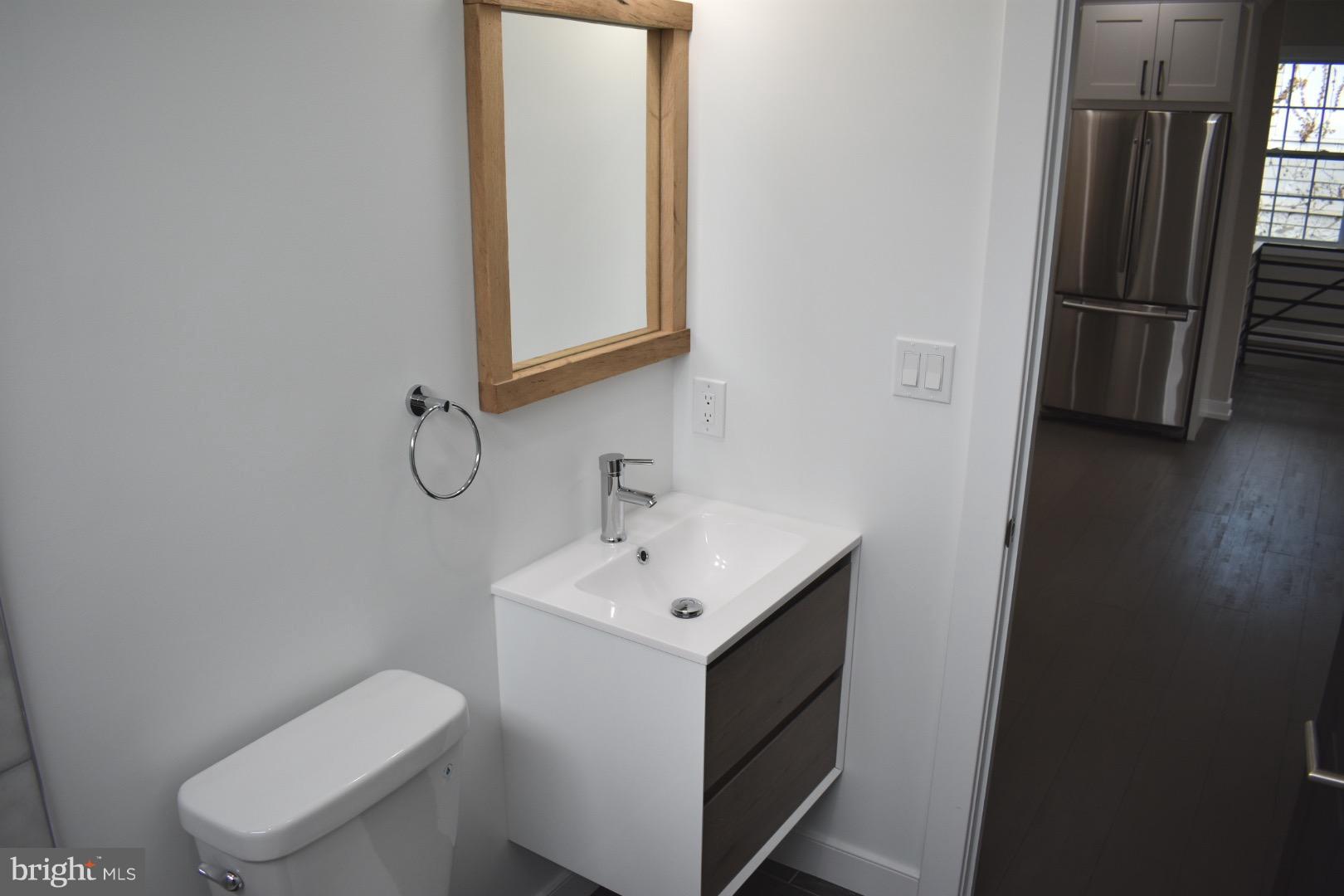 MT RAINIER- FUNKHOUSERS - Residential