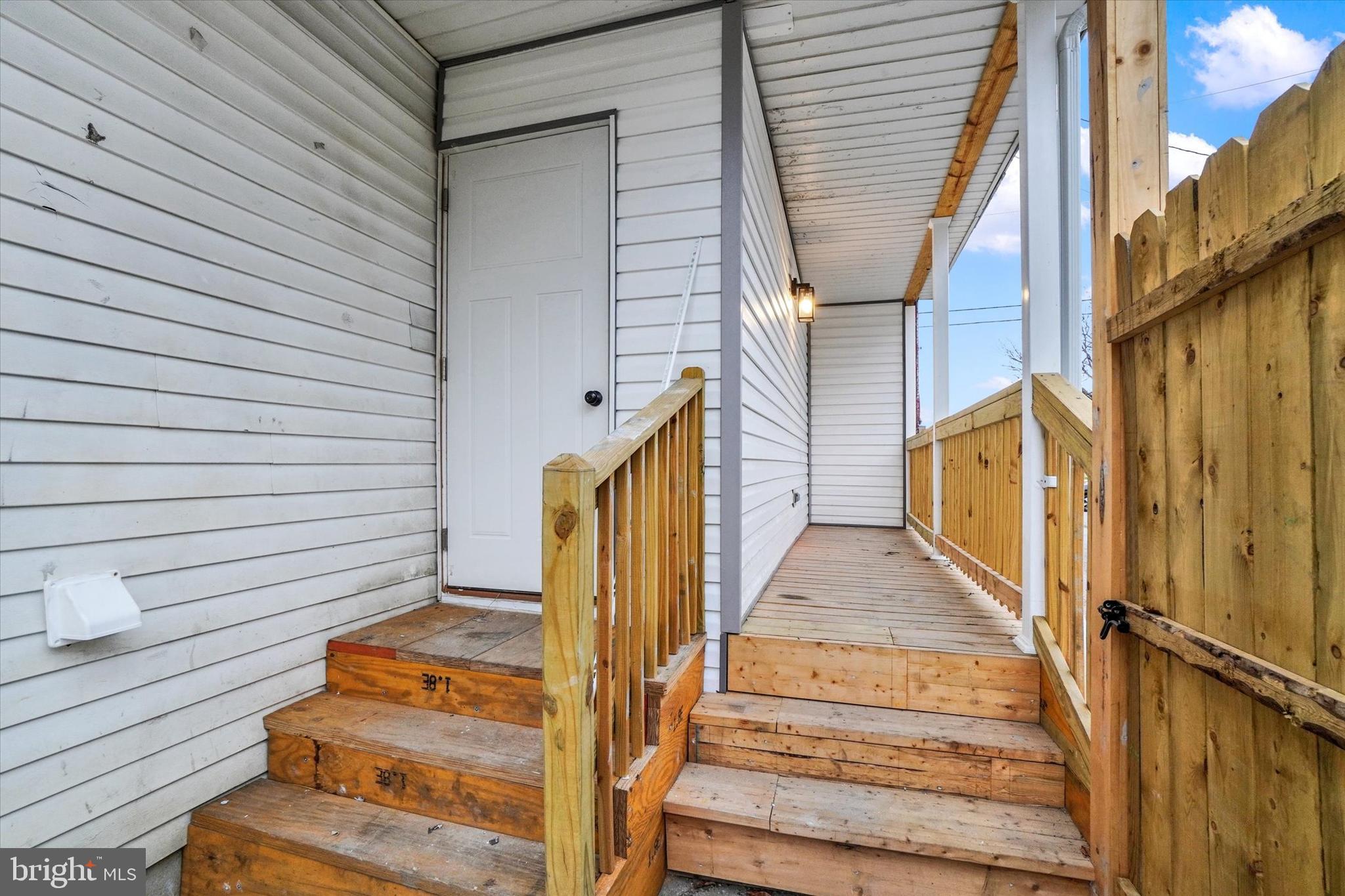 EAST YORK - Residential