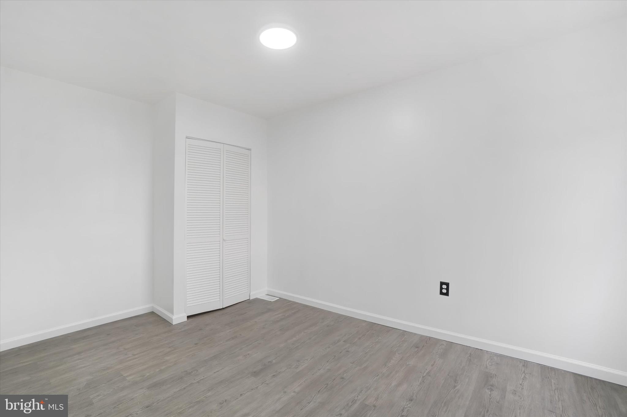 EAST YORK - Residential