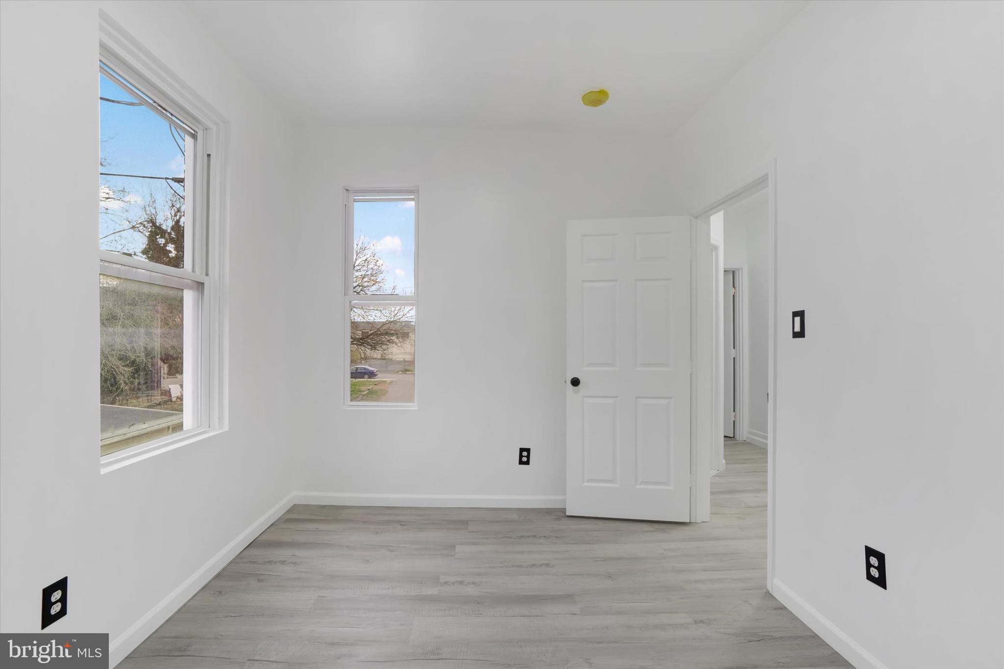 EAST YORK - Residential