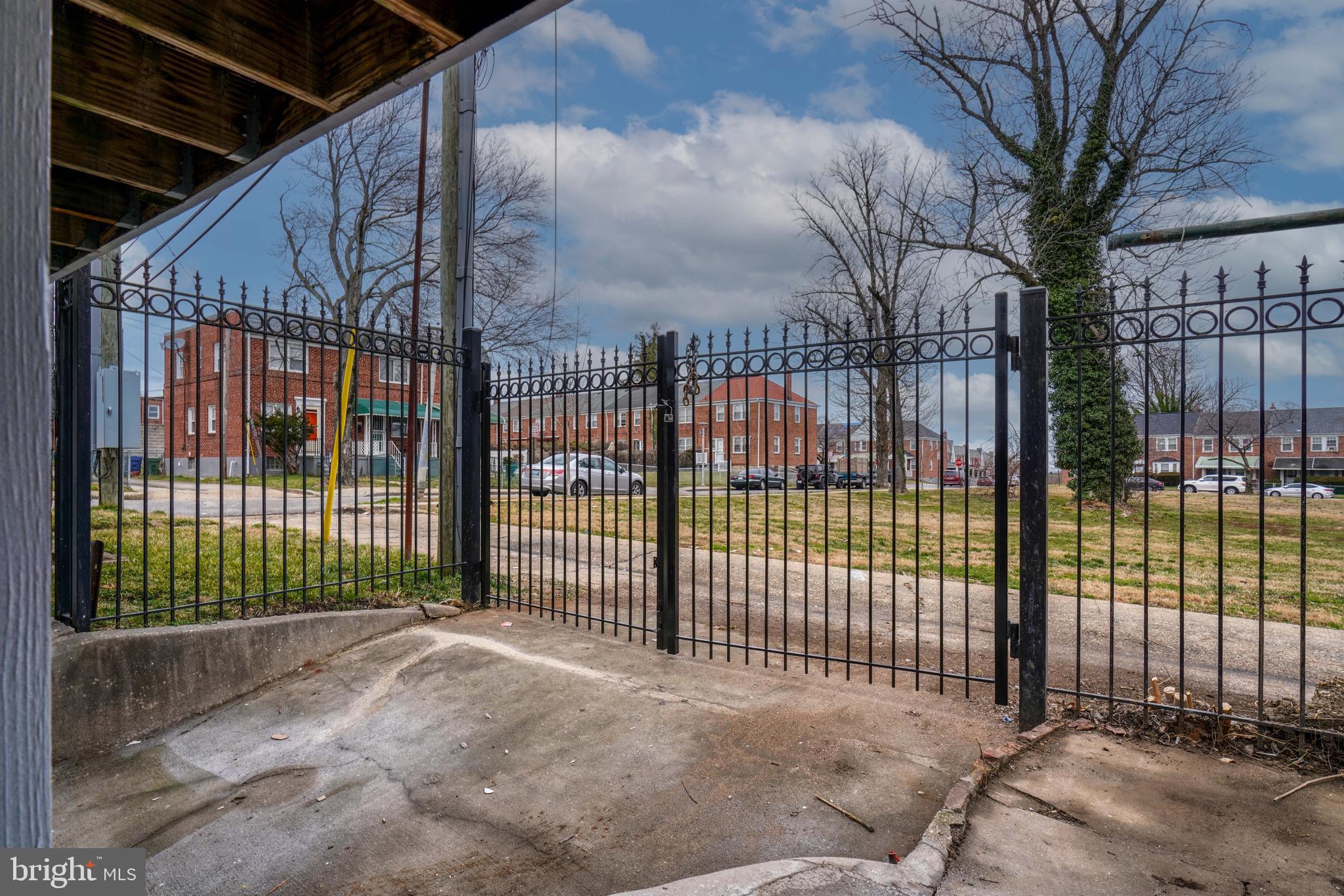 EDMONDSON VIILLAGE - Residential