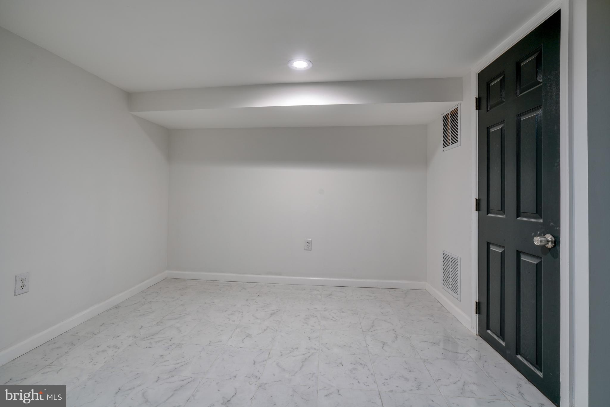 EDMONDSON VIILLAGE - Residential