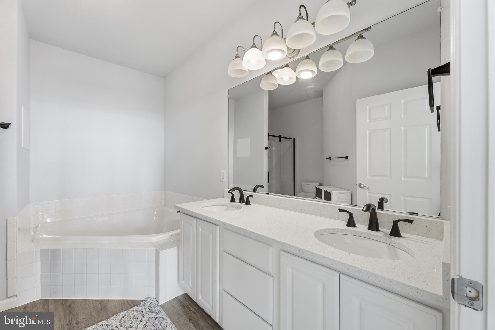 COURTS AT WESCOTT RIDGE - Residential