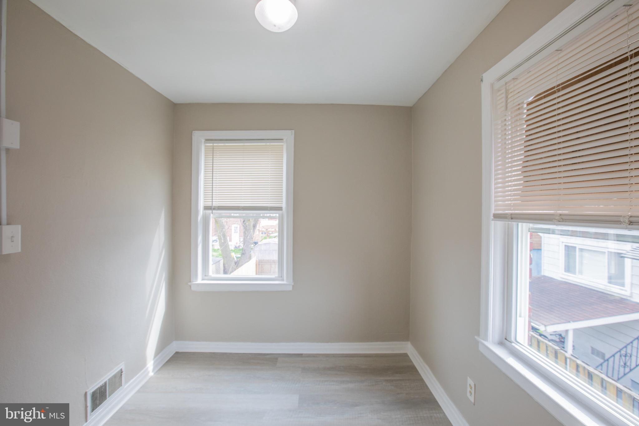 BROOKLYN PARK - Residential Lease