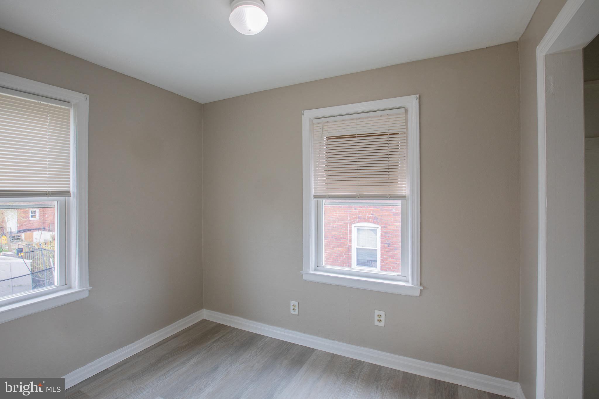 BROOKLYN PARK - Residential Lease