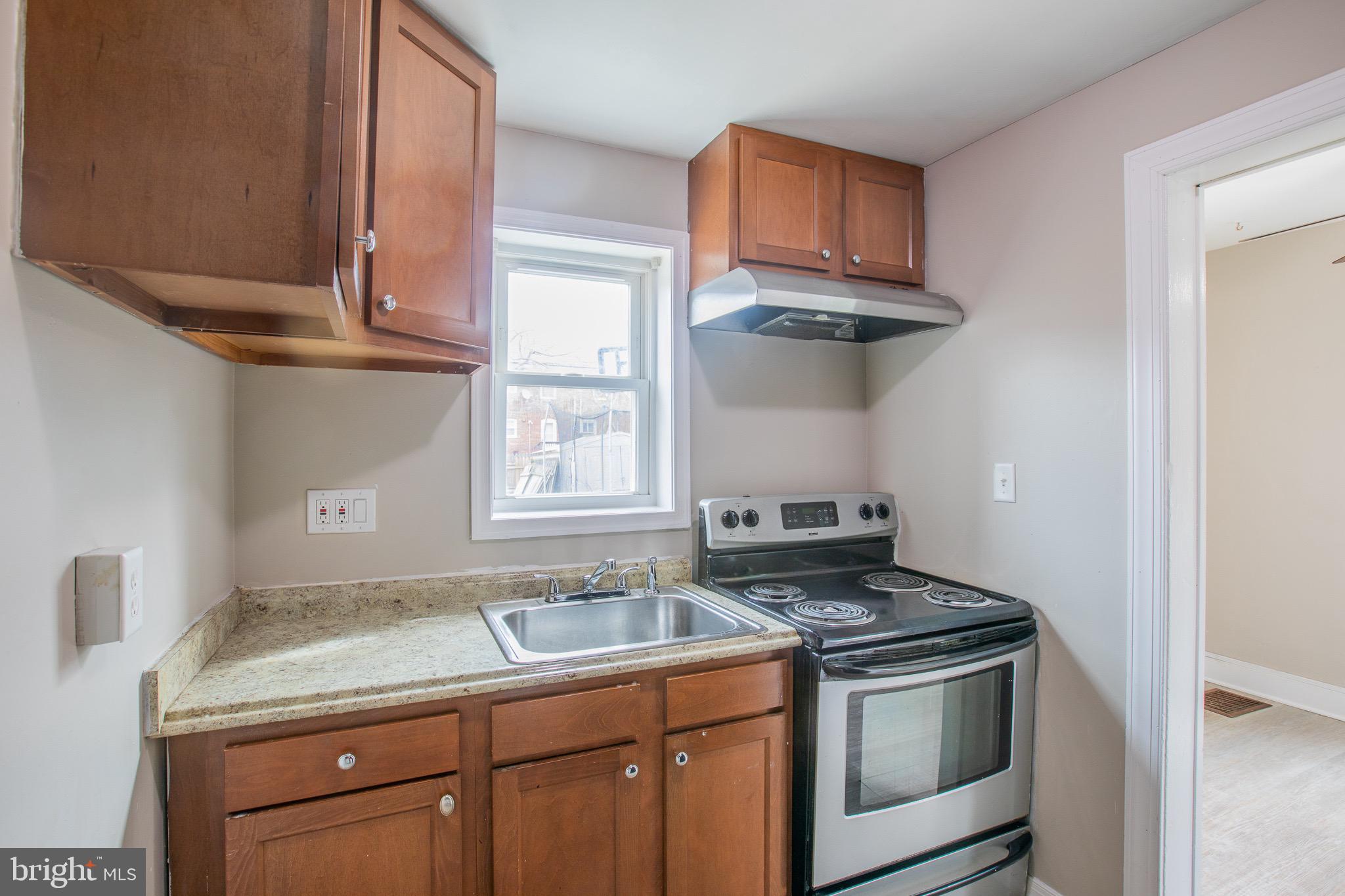 BROOKLYN PARK - Residential Lease