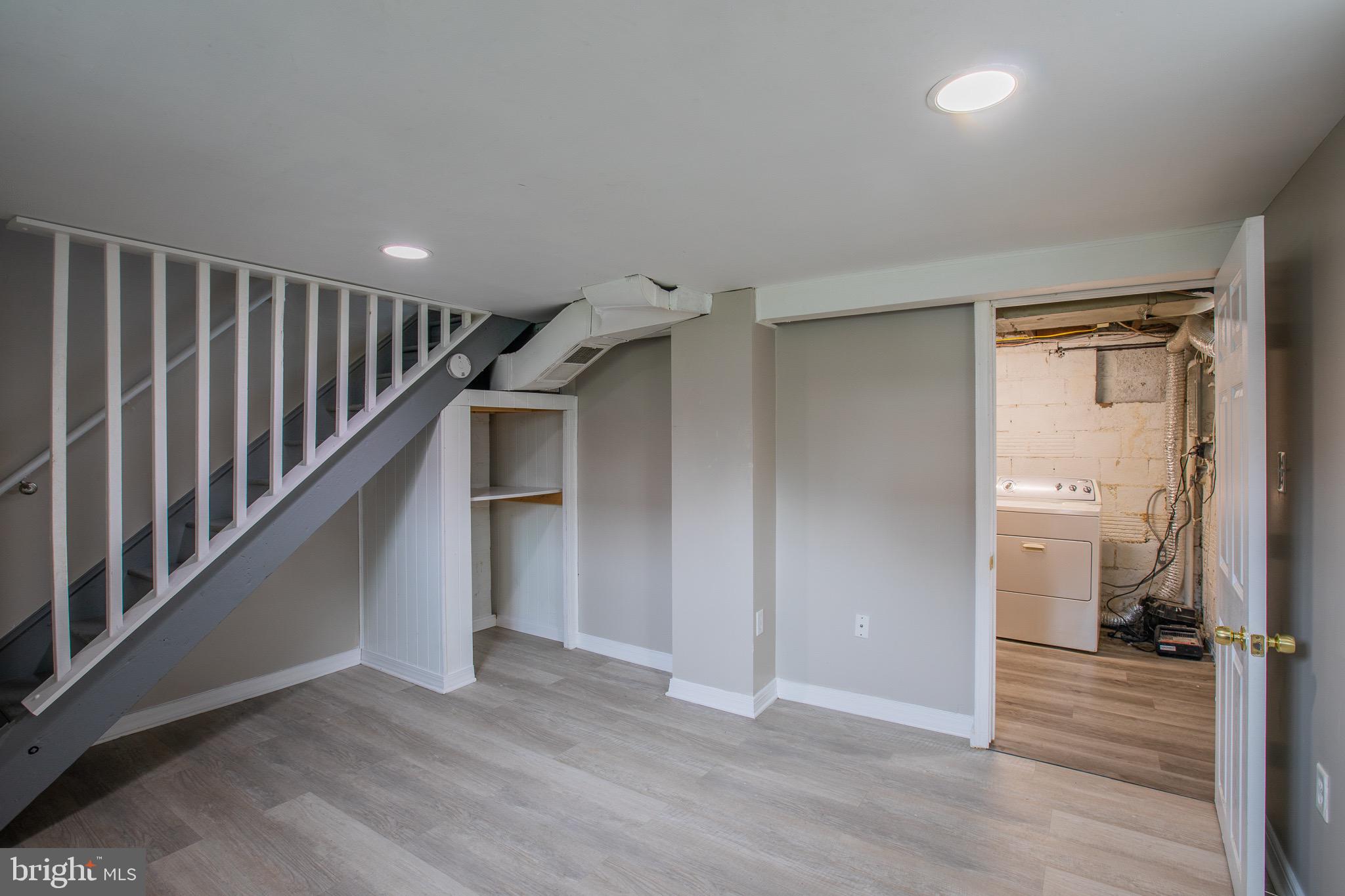 BROOKLYN PARK - Residential Lease