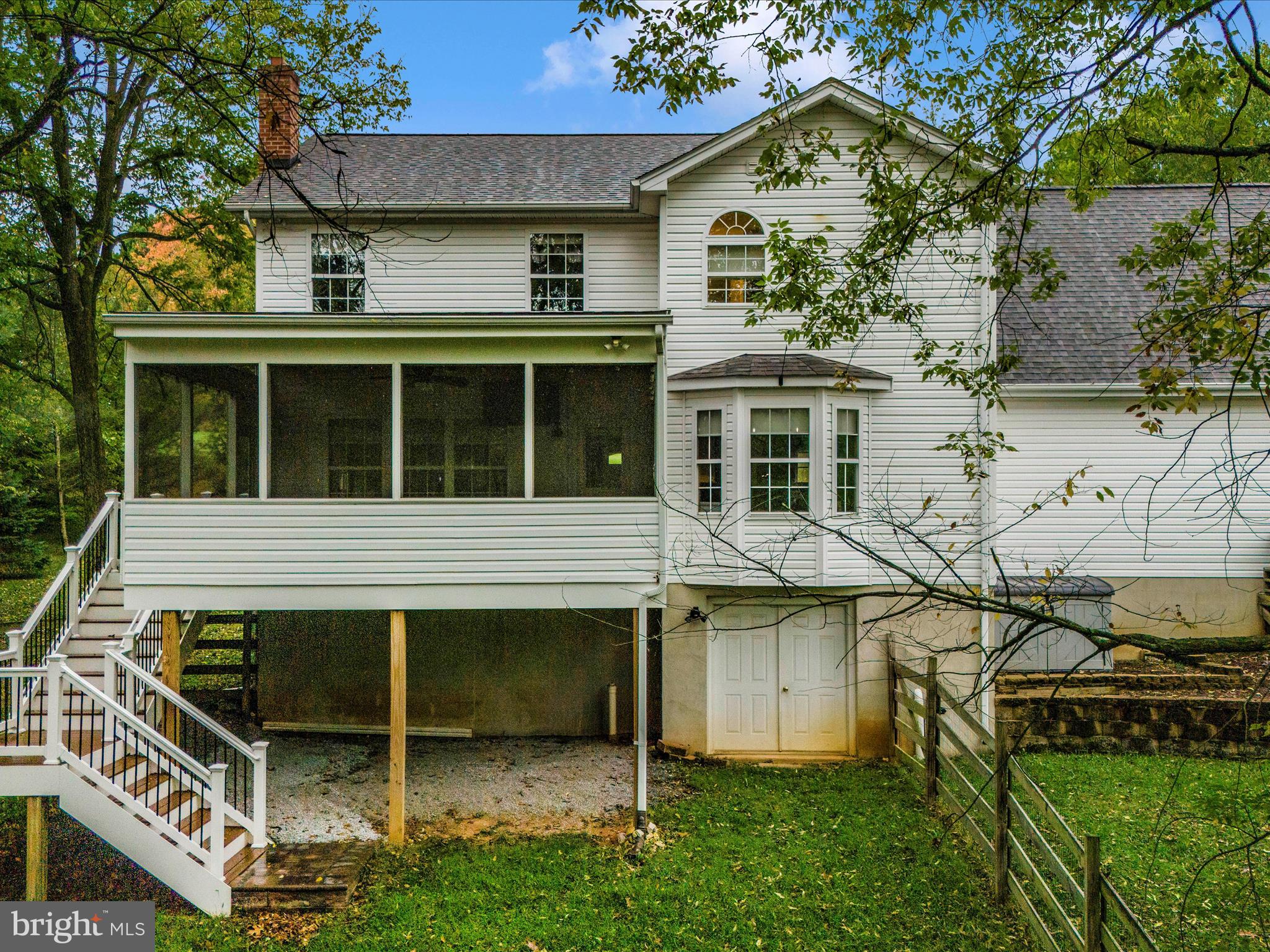 LONGVIEW ESTATES - Residential