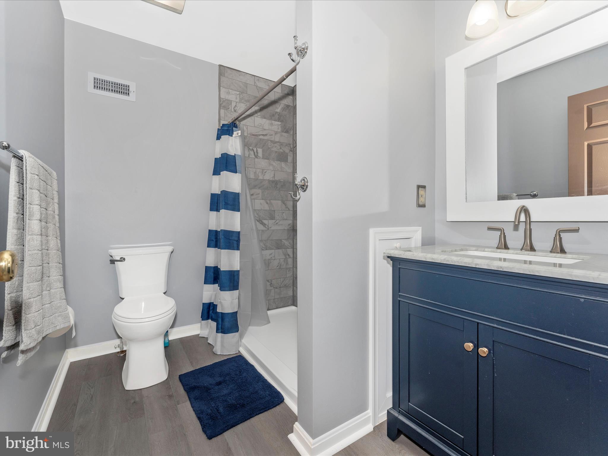 LONGVIEW ESTATES - Residential