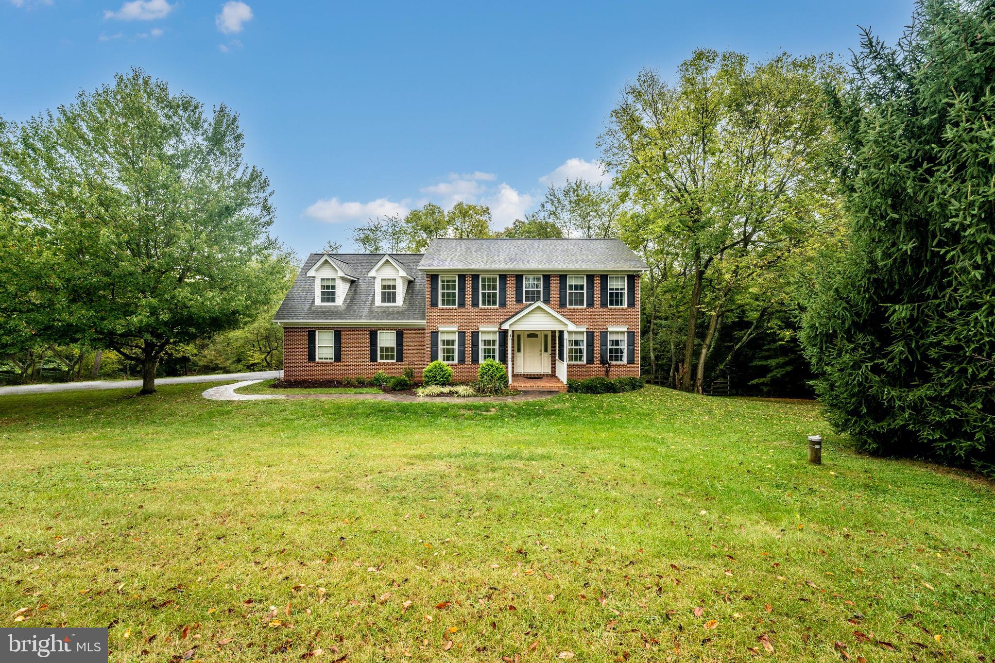 LONGVIEW ESTATES - Residential