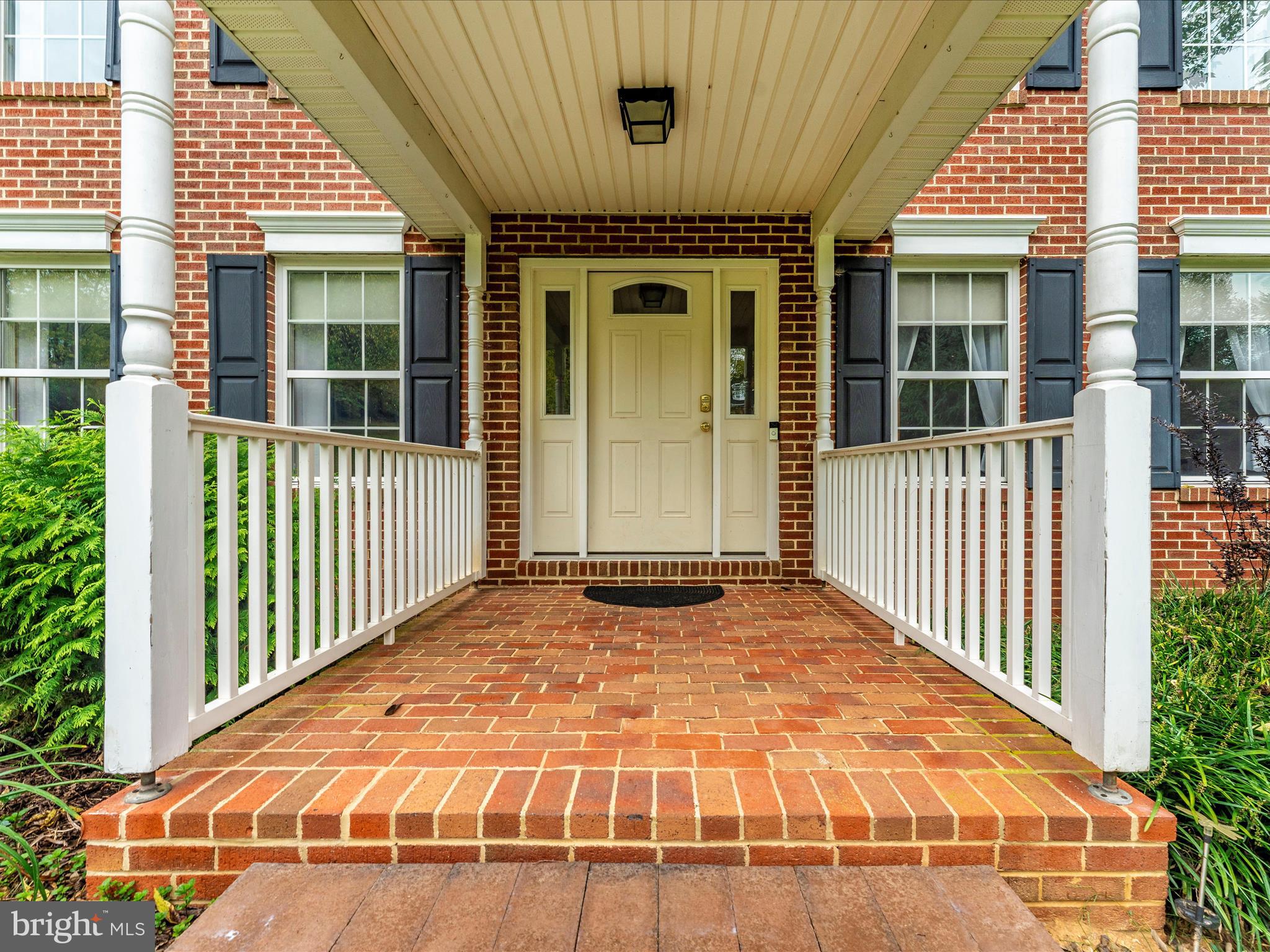 LONGVIEW ESTATES - Residential