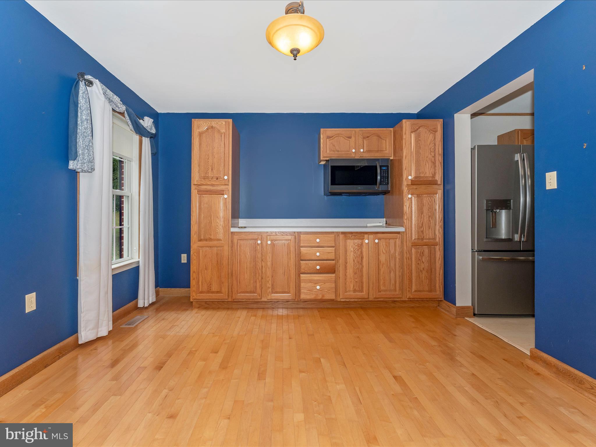 LONGVIEW ESTATES - Residential