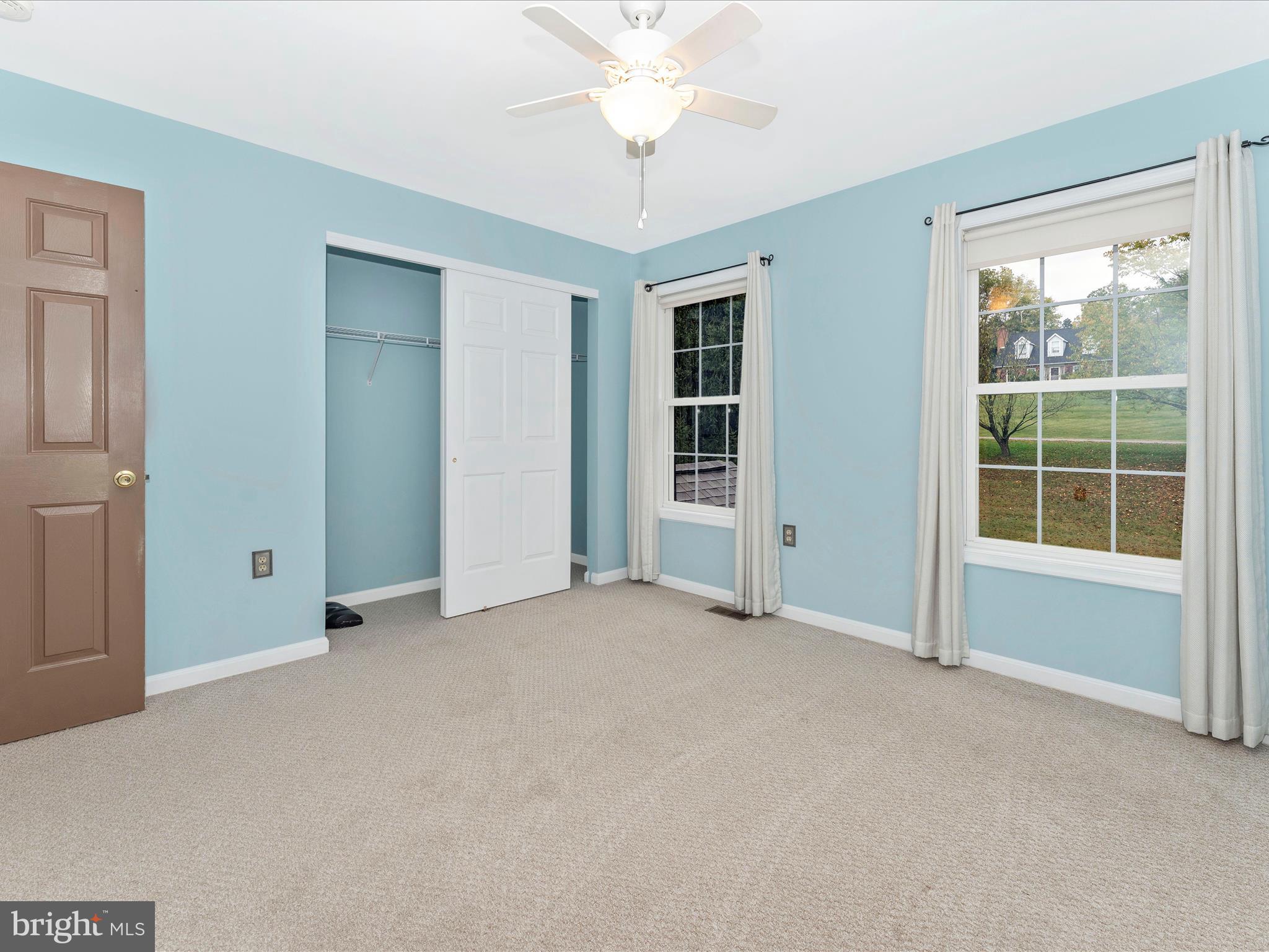 LONGVIEW ESTATES - Residential