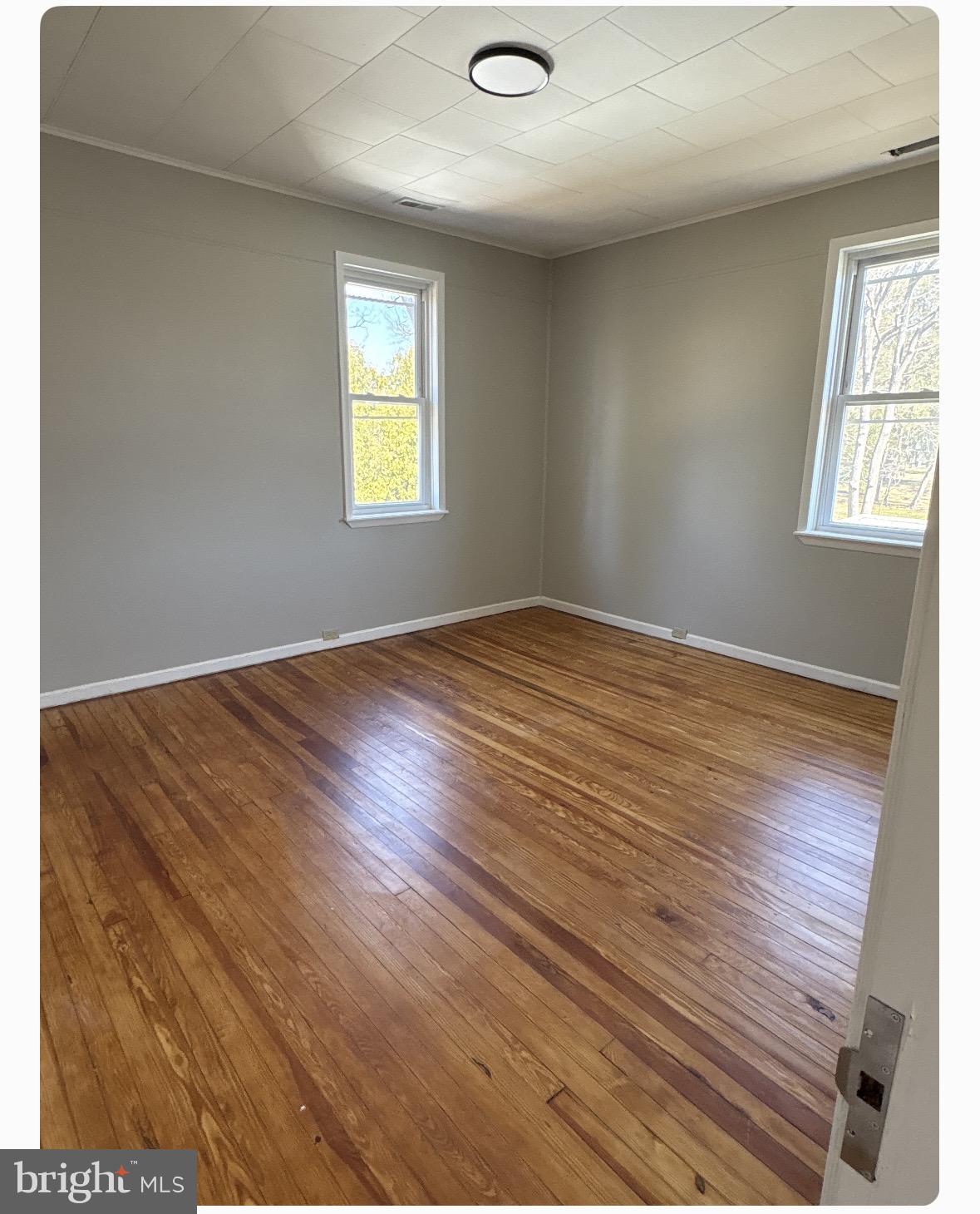 109 UNION AVENUE UNIT B