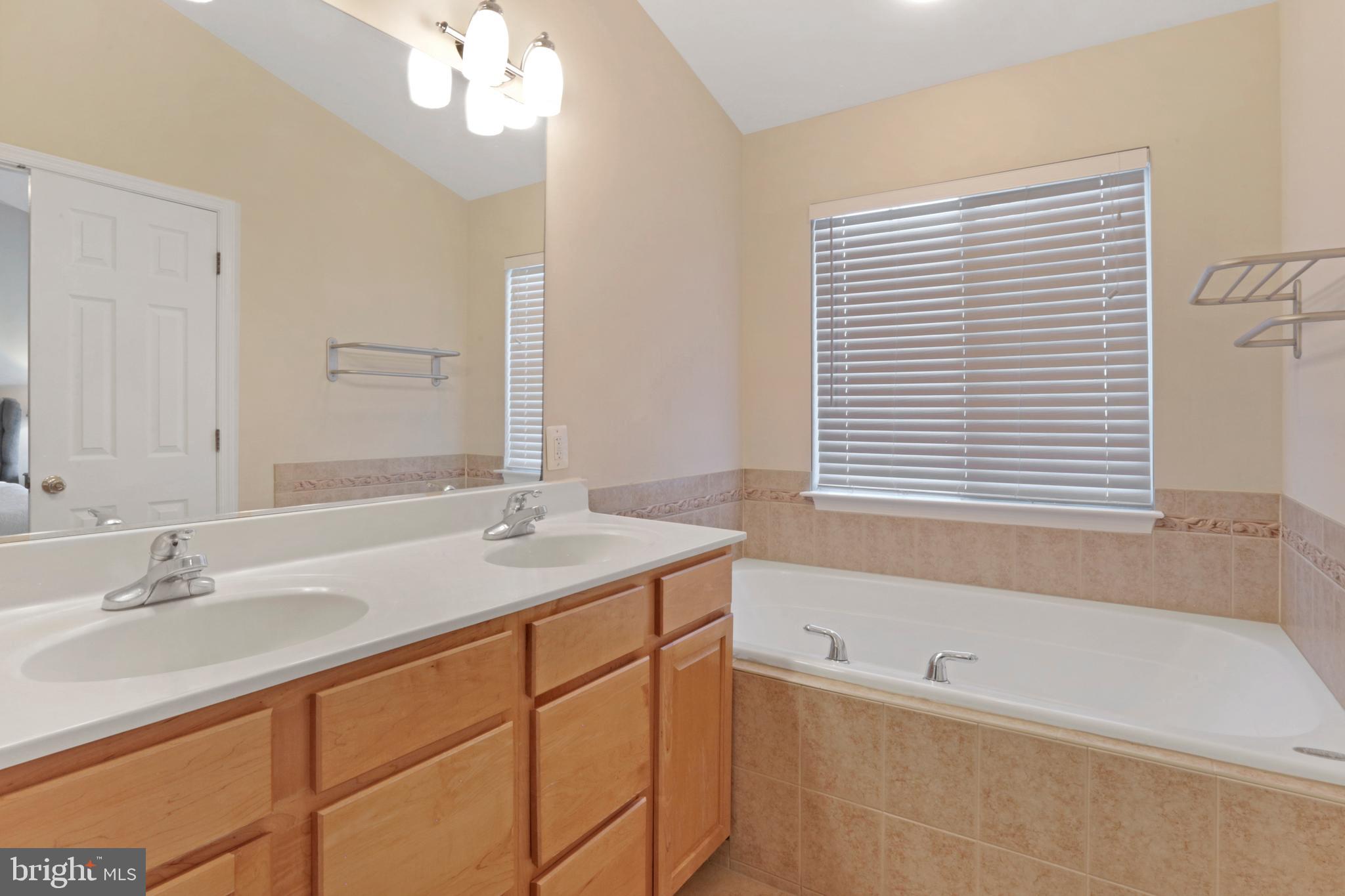 CARTERWOOD - Residential