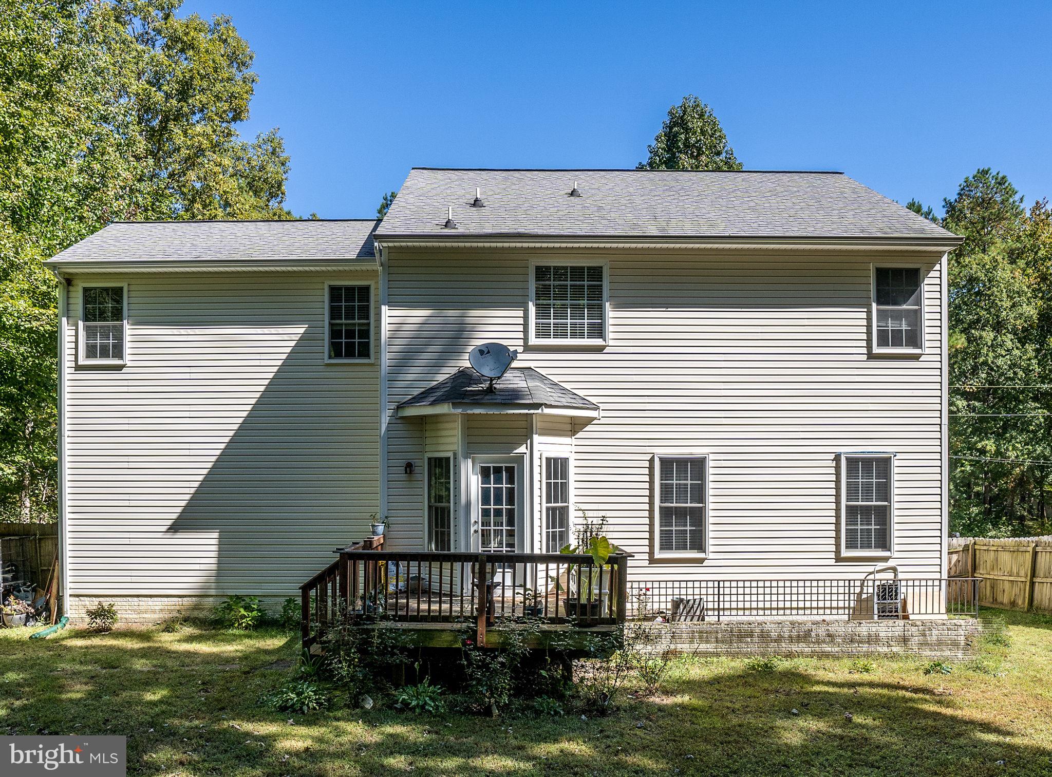 LAKE LAND OR - Residential