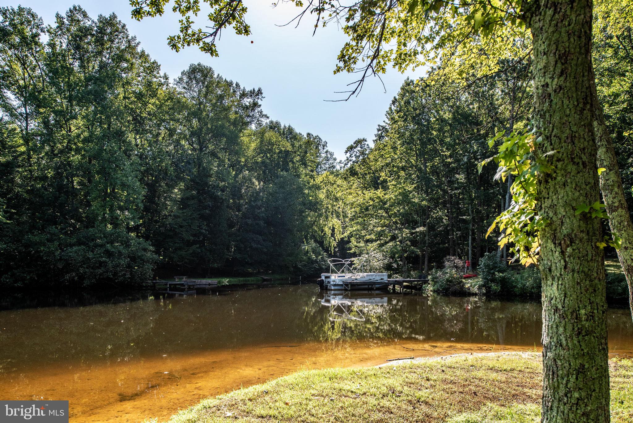 LAKE LAND OR - Residential