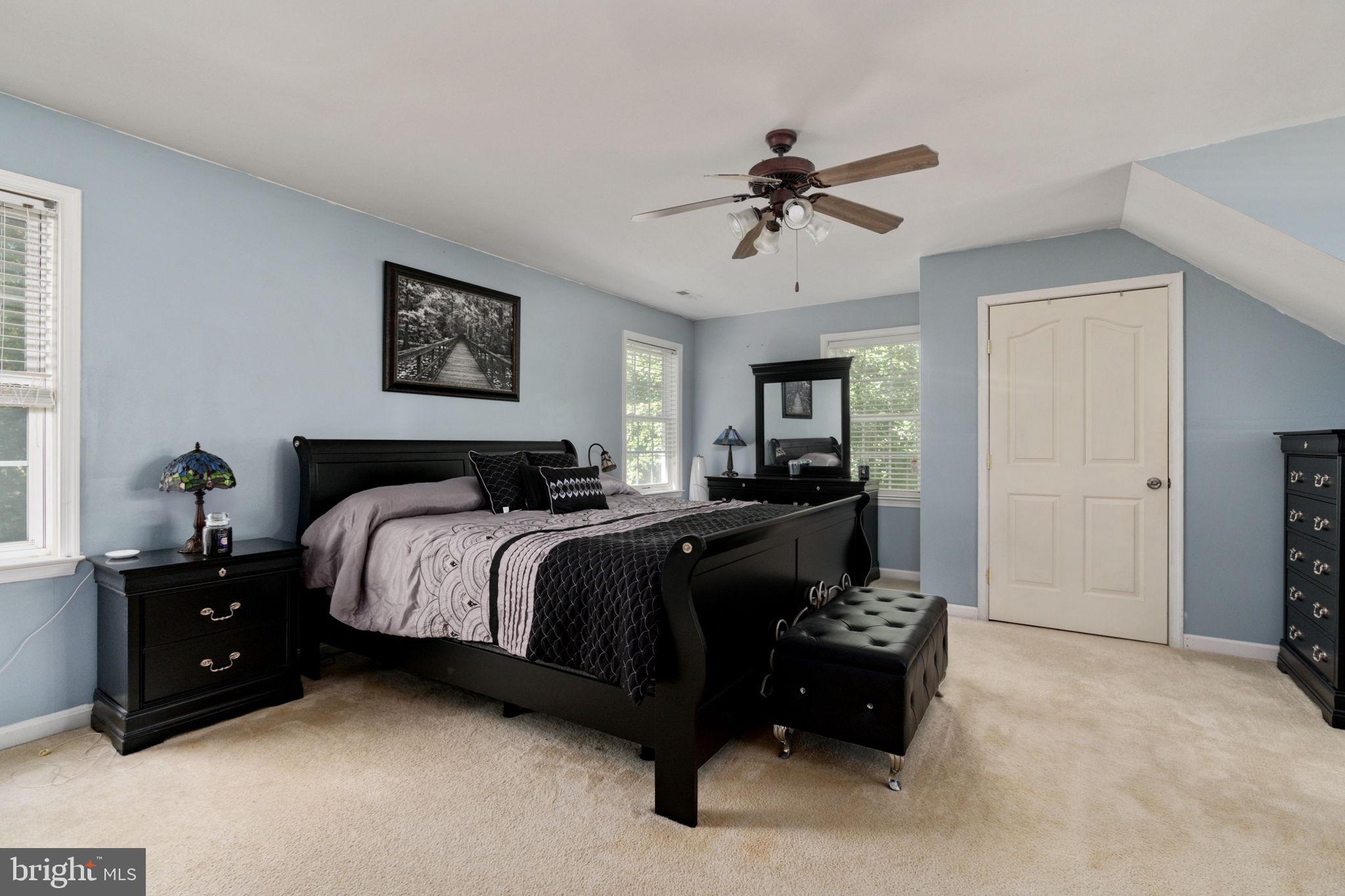 LAKE LAND OR - Residential