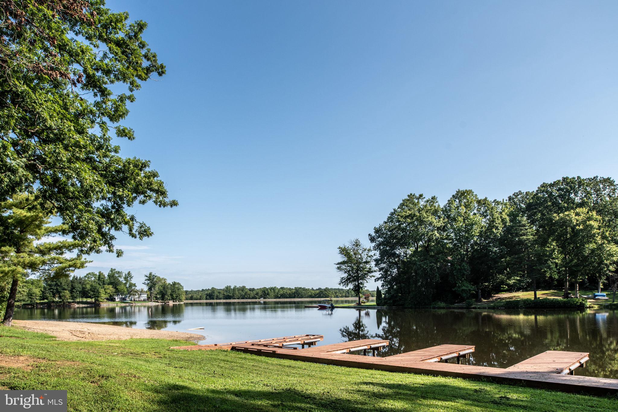 LAKE LAND OR - Residential