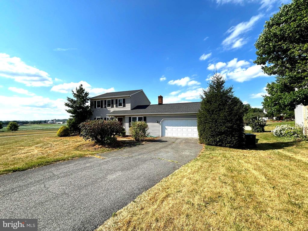 Photo of 2365 Stumptown Road, Lancaster, PA 17602 (MLS # PALA2053854)