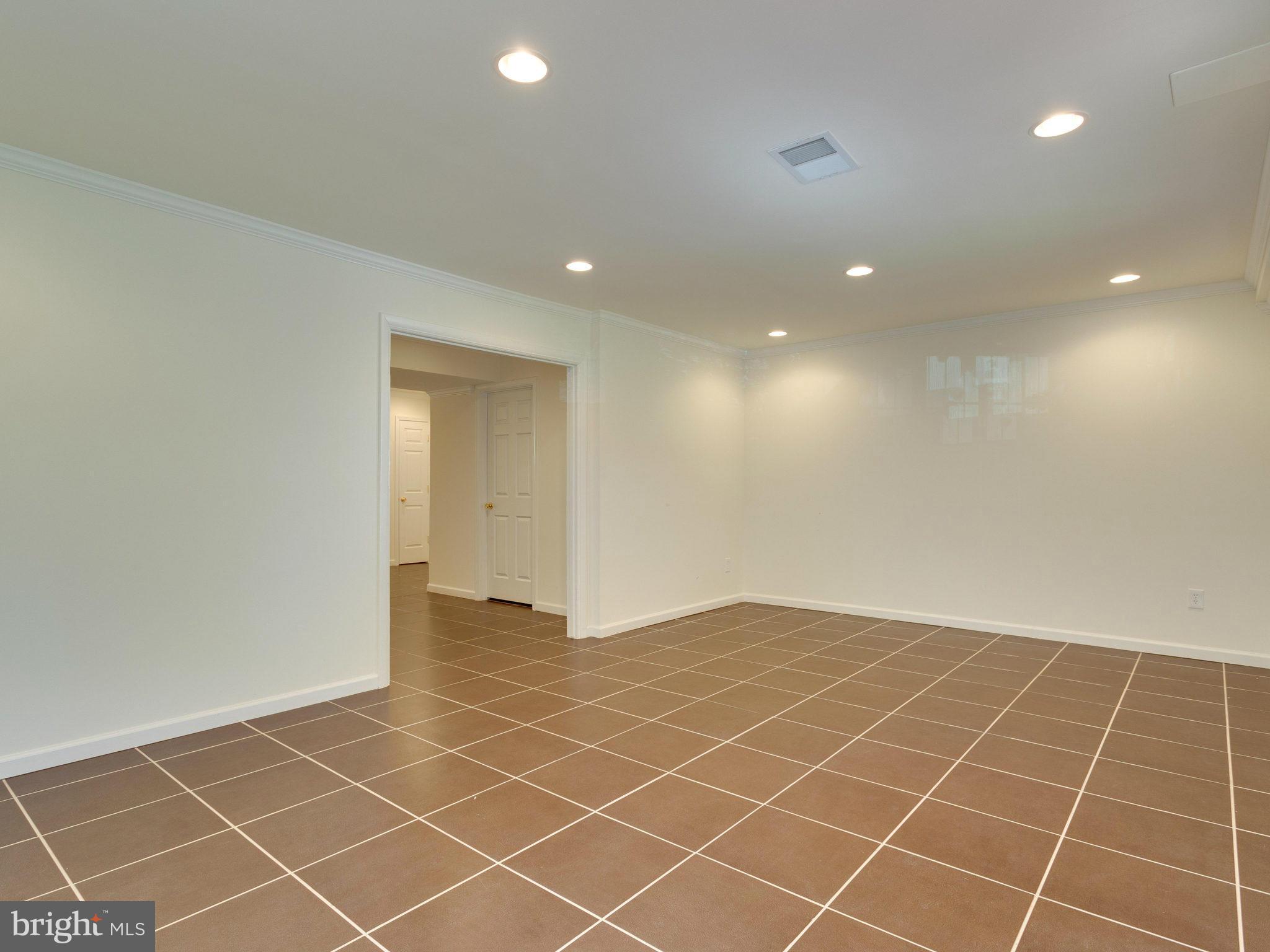 CHATEAUNEUF - Residential