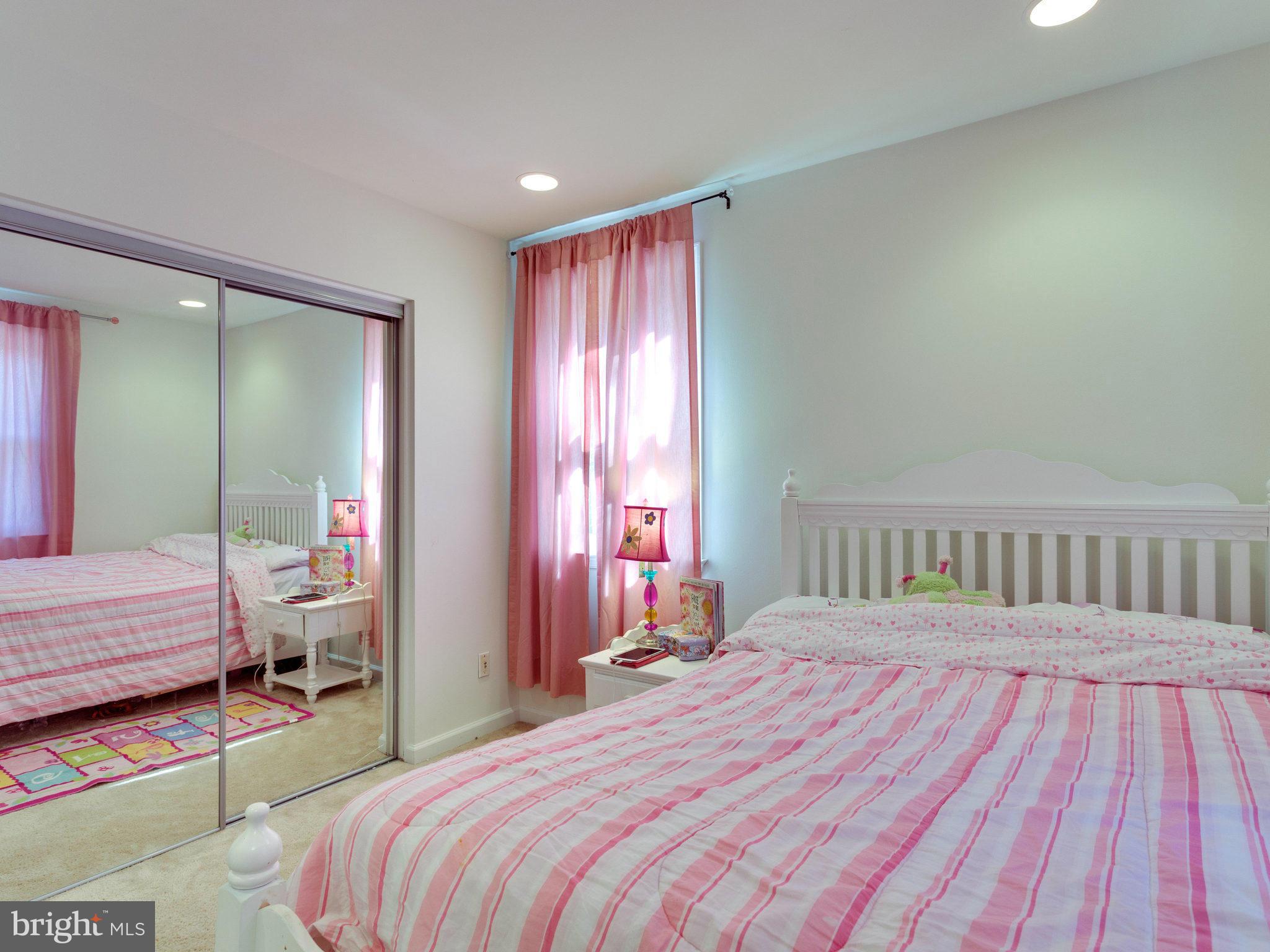 CHATEAUNEUF - Residential