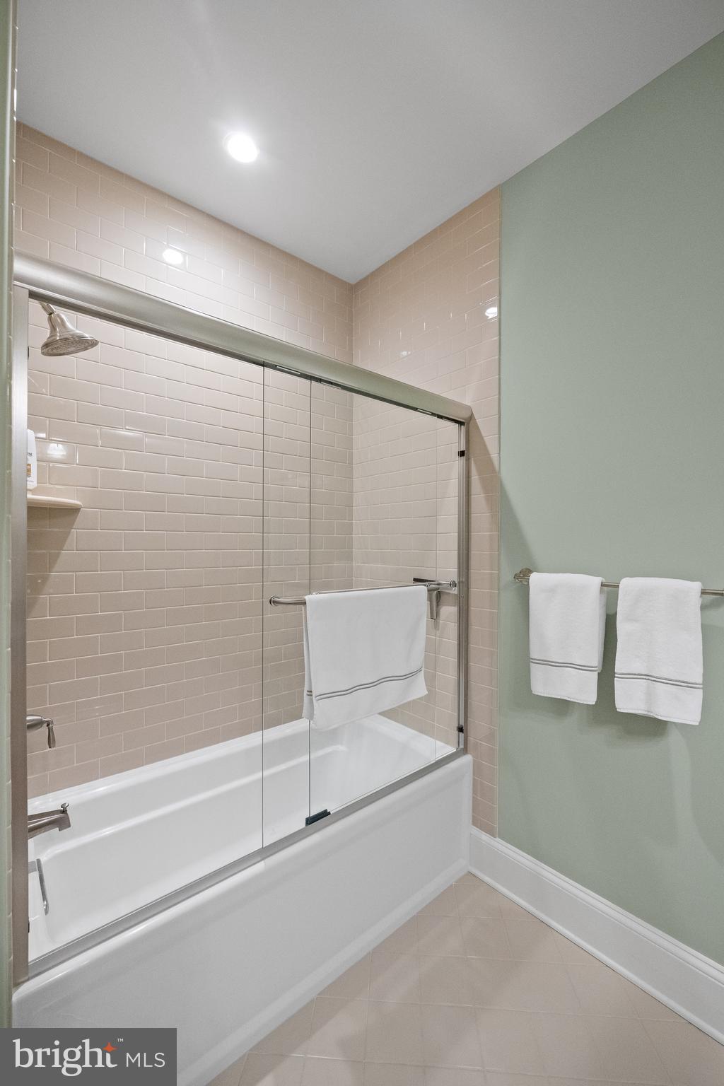 ATHERTYN - Residential