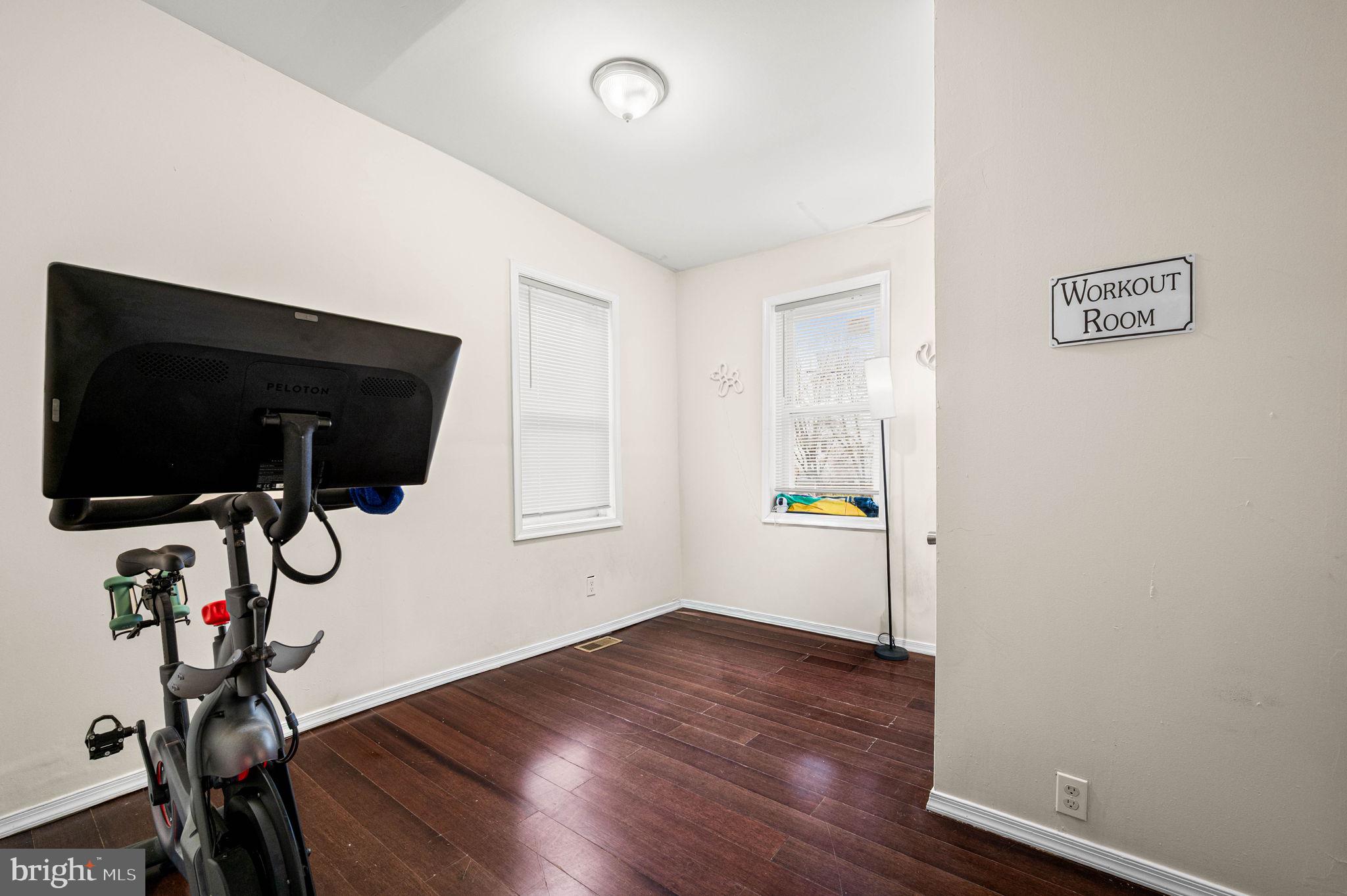 FRANCISVILLE - Residential