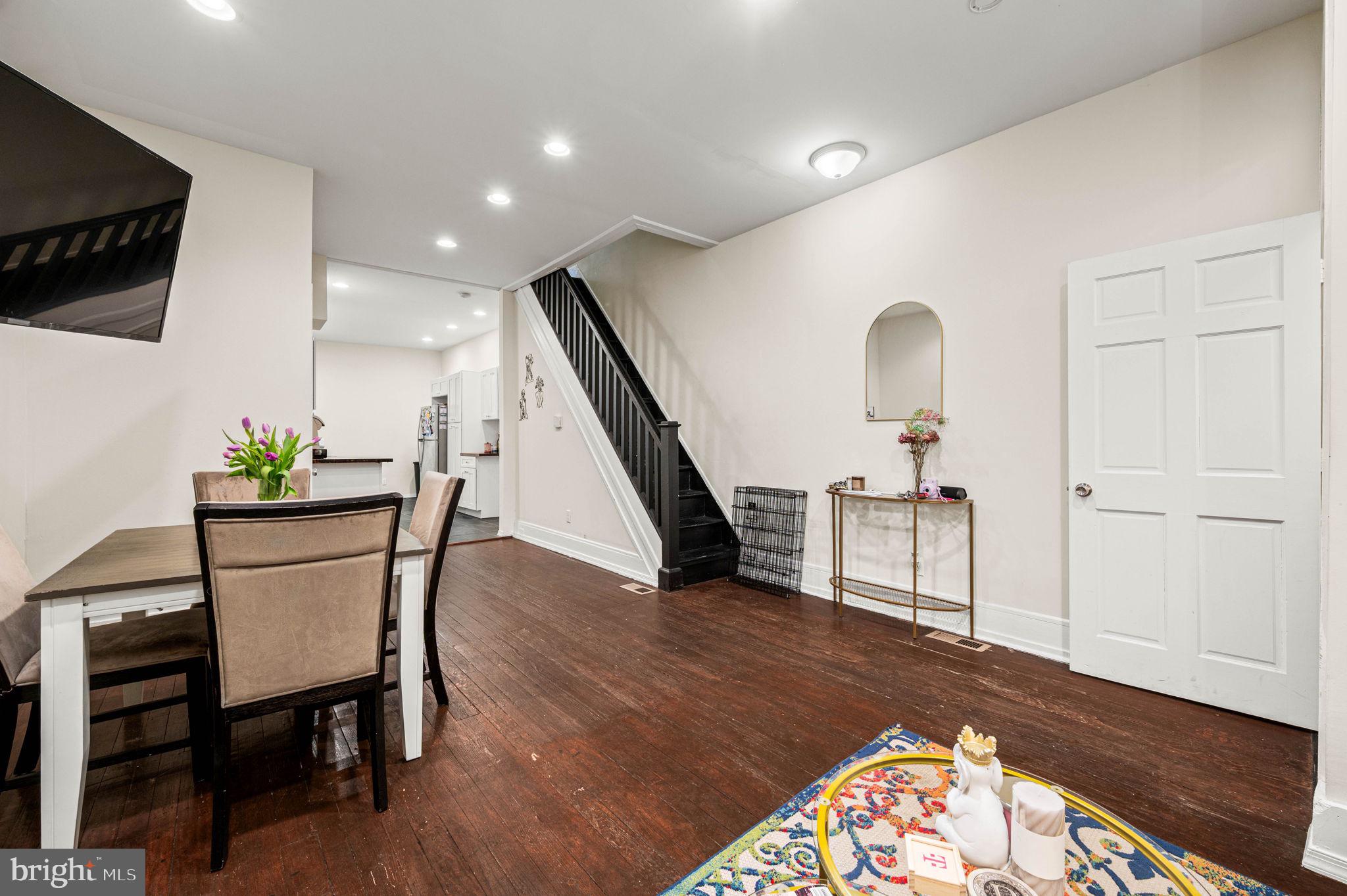 FRANCISVILLE - Residential