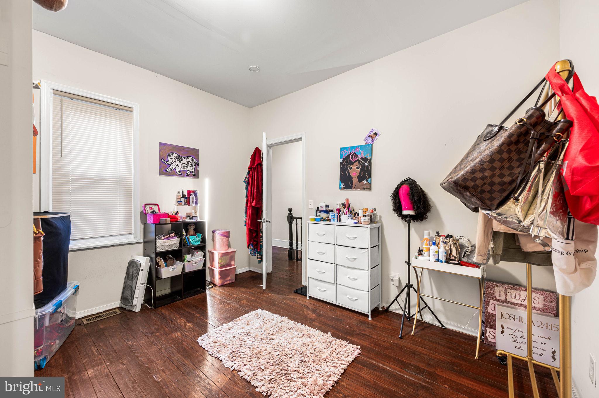 FRANCISVILLE - Residential