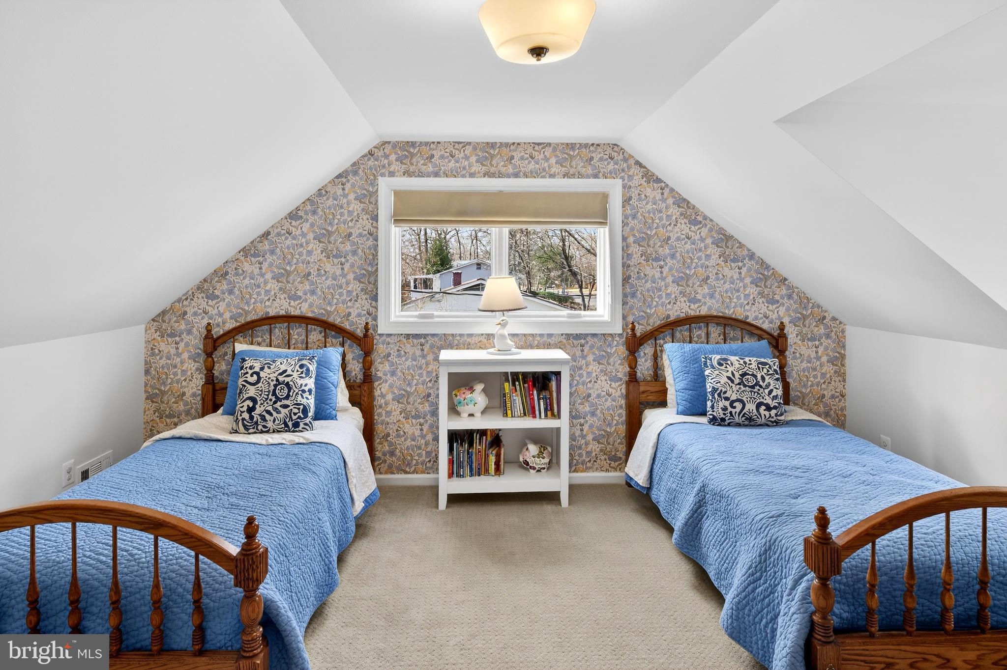 RIVERWOOD - Residential