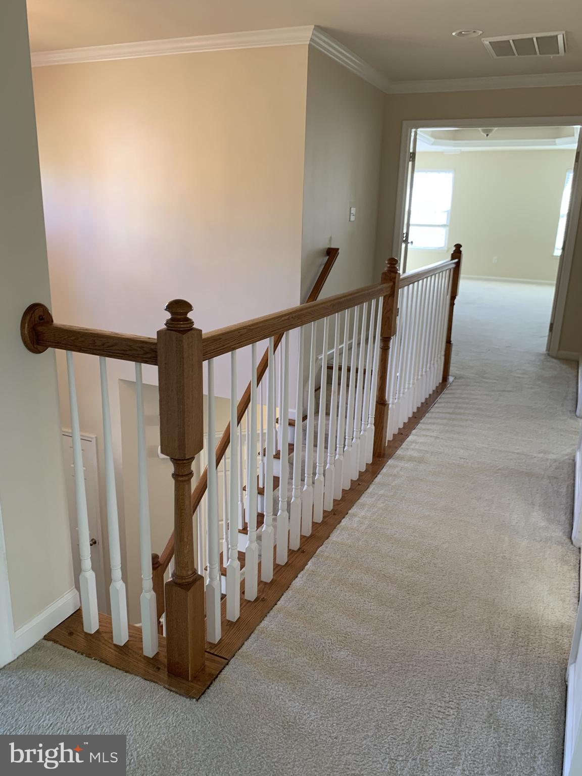 AUTUMN VIEW - Residential Lease