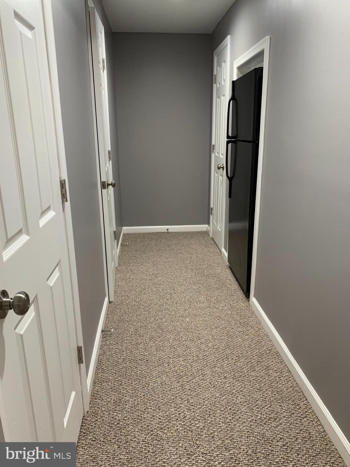 AUTUMN VIEW - Residential Lease