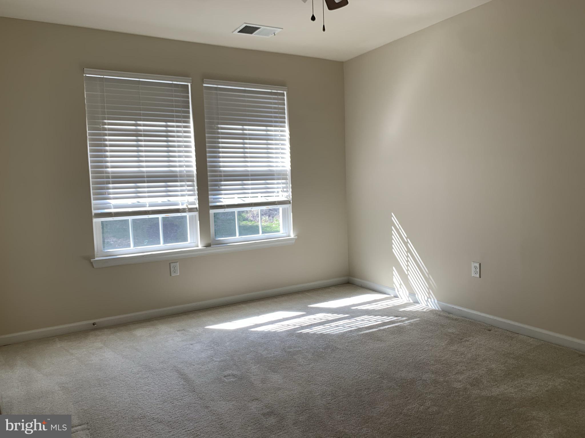 AUTUMN VIEW - Residential Lease