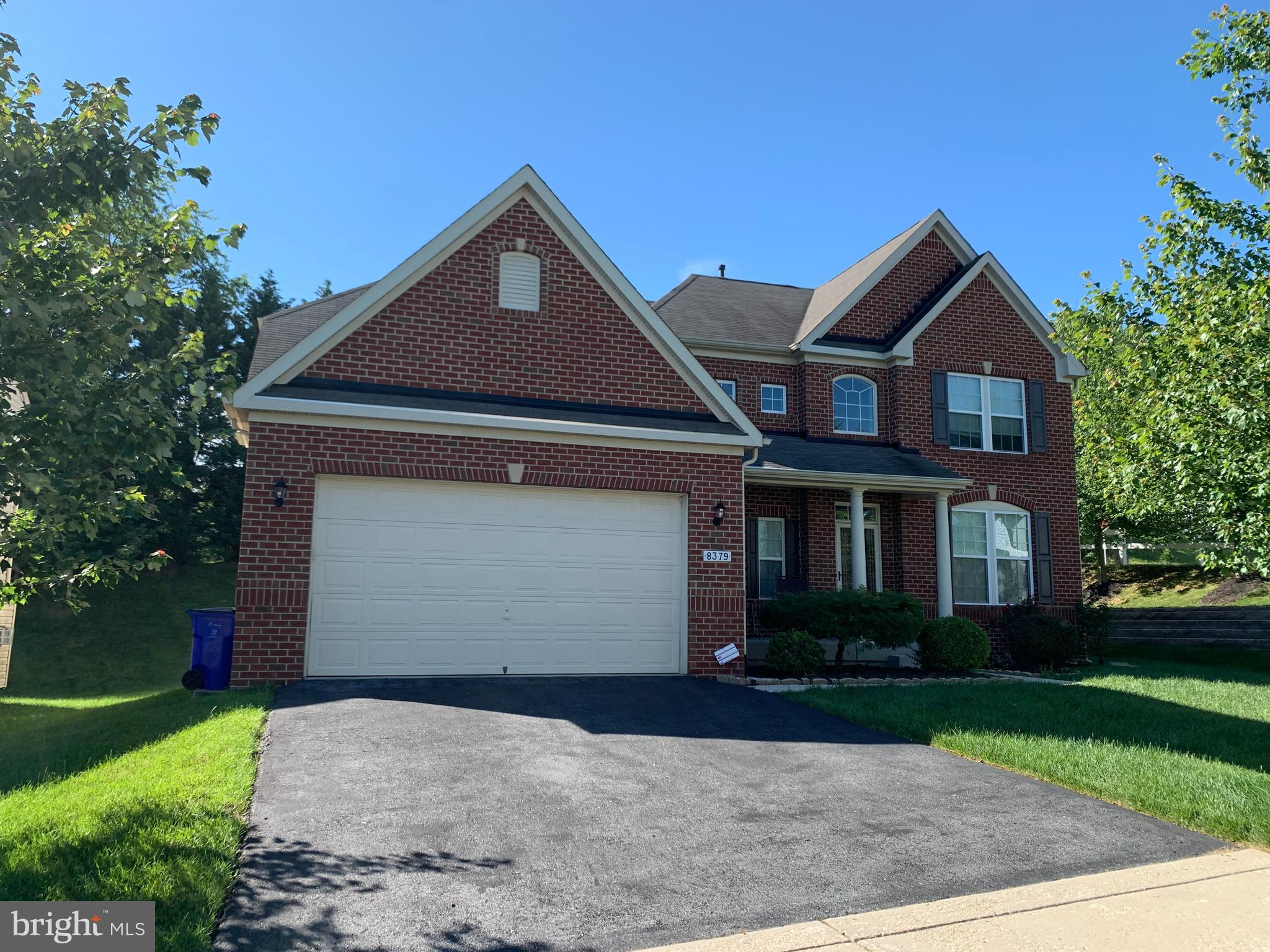 AUTUMN VIEW - Residential Lease