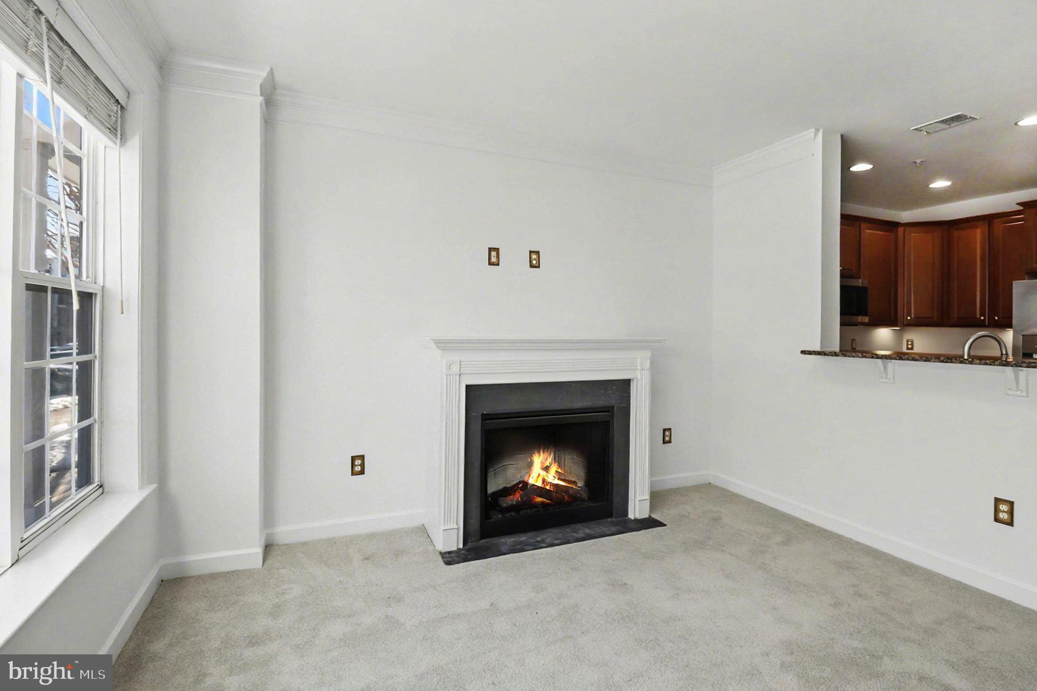 COBBLESTONE SQUARE - Residential