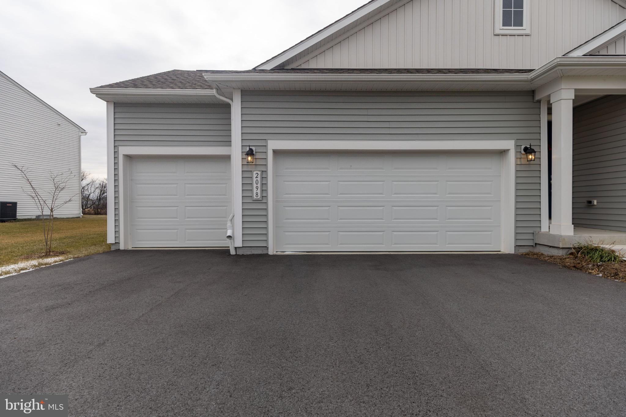 WARM SPRING RIDGE - Residential