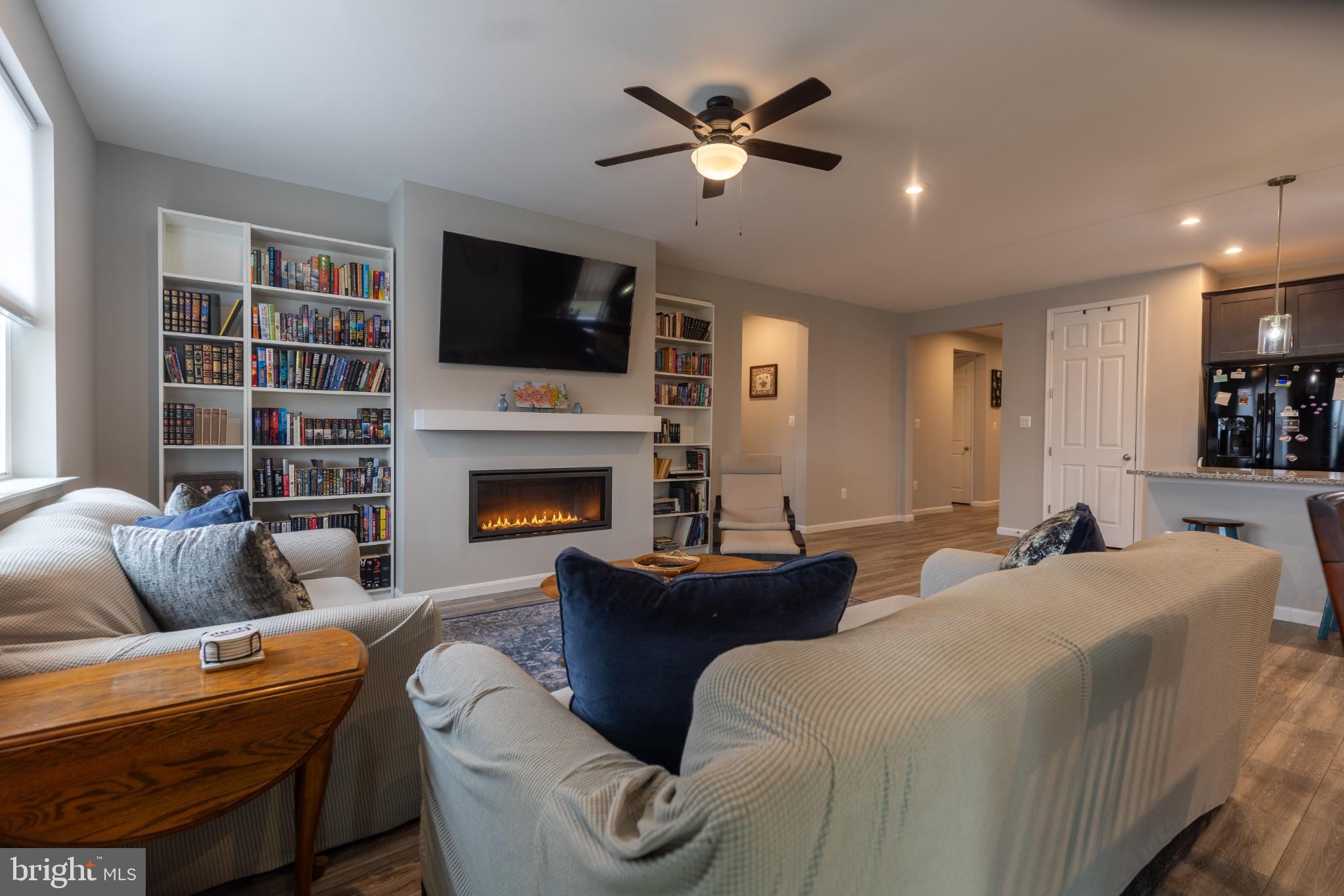 WARM SPRING RIDGE - Residential