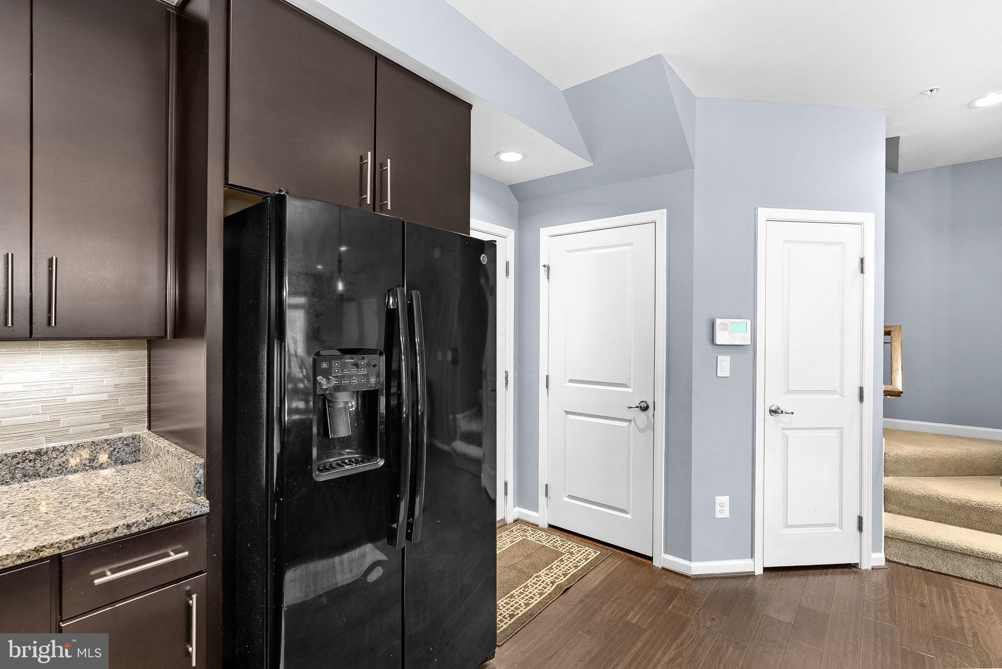 LOUDOUN CROSSING CONDOMINIUM - Residential
