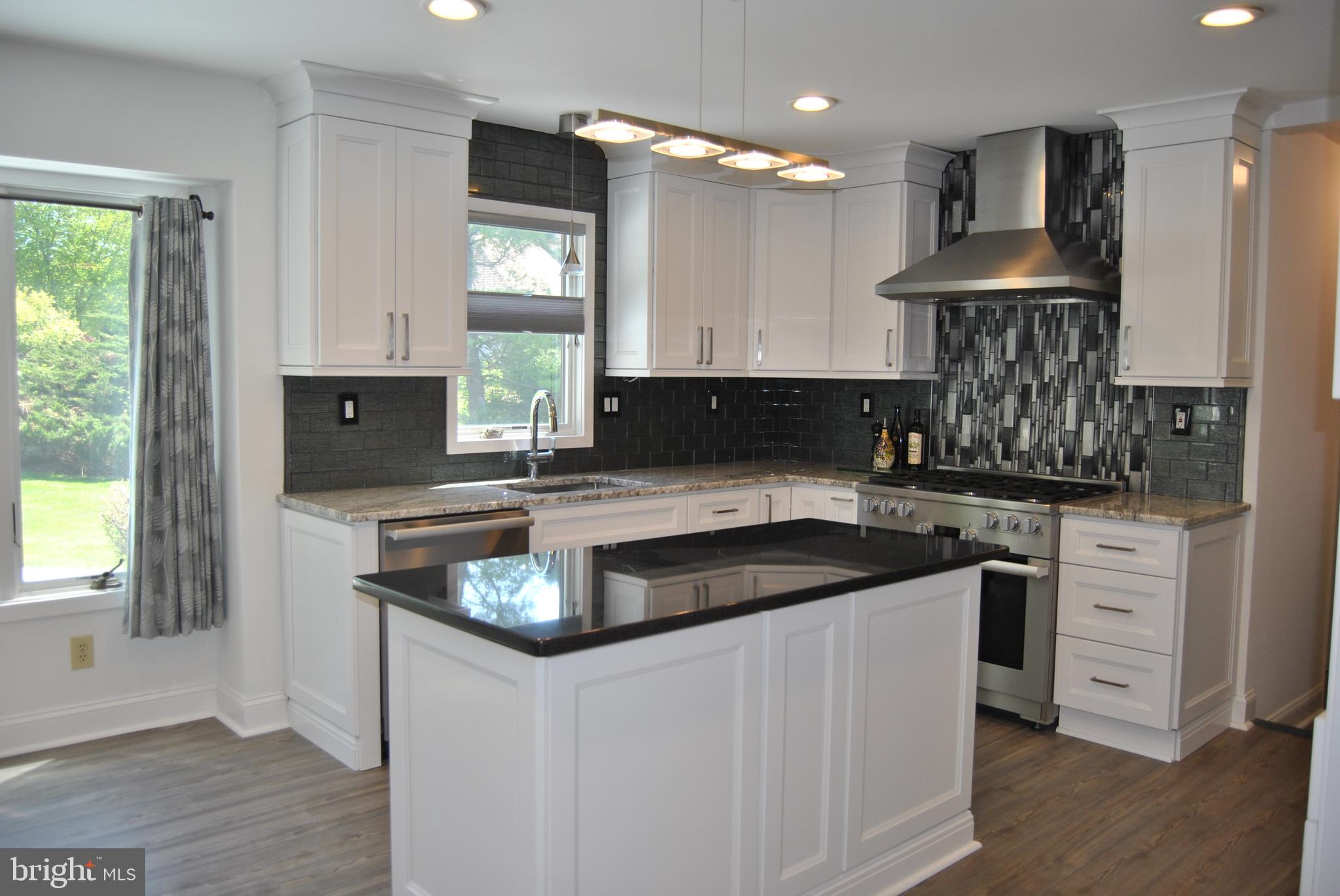 7 SHERIDAN DRIVE