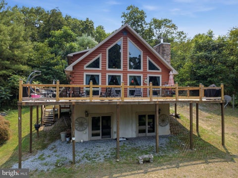 Homes For Sale - 11181 Hedgesville Road<br/> Berkeley County, HEDGESVILLE, WV 25427