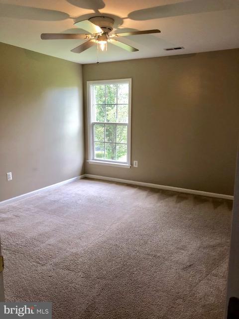 STAFFORD LAKES VILLAGE - Residential Lease