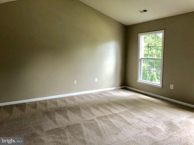 STAFFORD LAKES VILLAGE - Residential Lease