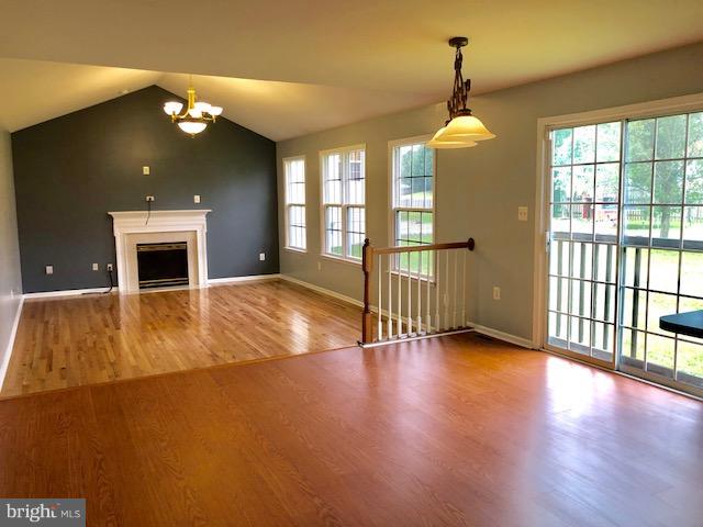 STAFFORD LAKES VILLAGE - Residential Lease